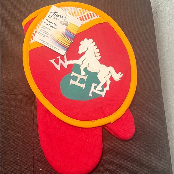 Fiesta Other - #1087+ Fiesta Red Oven Mitt with White Horse Thunder Art Logo Motif